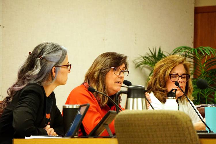 Ward 3 City Council Jennifer Kretovic, center, at the April Concord City Council meeting.